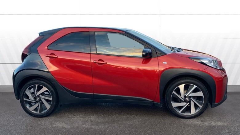 Toyota Aygo X 1.0 VVT-i Edge 5dr Petrol Hatchback